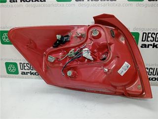 Piloto Trasero Derecho Toyota Auris 1.4