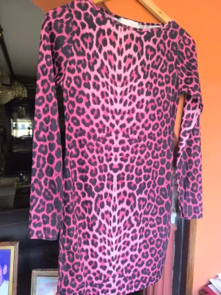 Vestido estampado leopardo rosa
