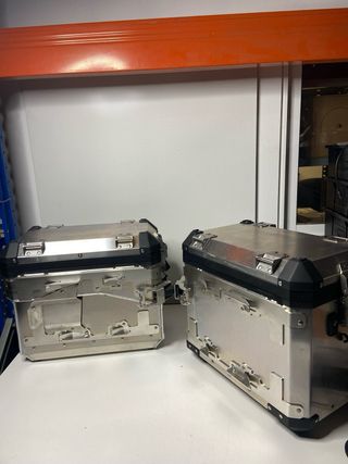 : Set 2 Maletas BMW Aluminio