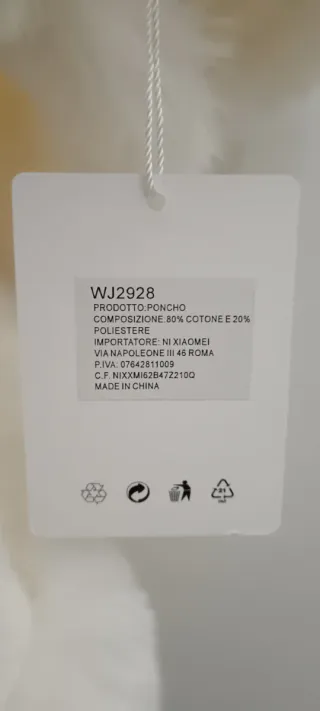 Mantella bianca con pelliccia taglia unica