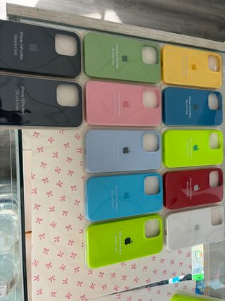 Cover in silicone per iPhone 15 Pro Max