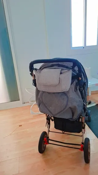 Cochecito doble para dos niños