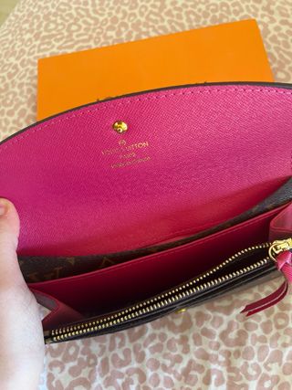 Cartera Louis Vuitton Monogram con Botón Rosa