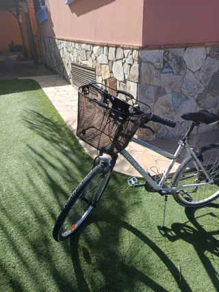 Lote de tres bicicletas muy buen estado 125€