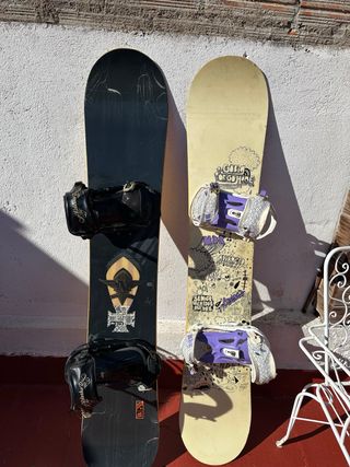 Tavole da snowboard con attacchi