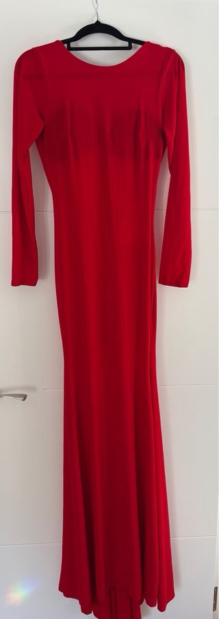 Vestido fiesta elástico rojo largo y otro negro