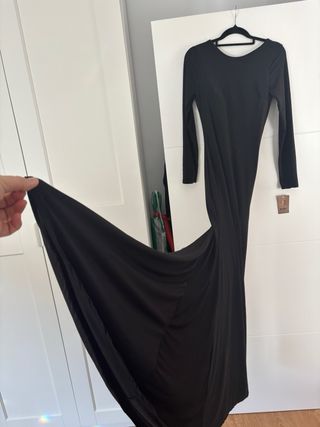 Vestido fiesta elástico rojo largo y otro negro