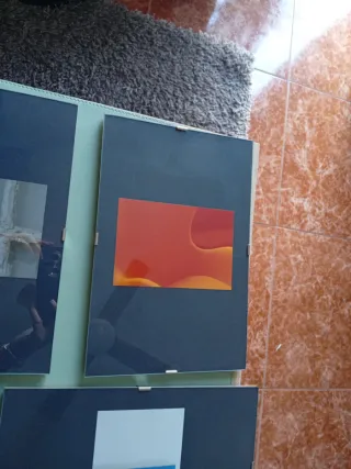 Set di 4 quadri decorativi.