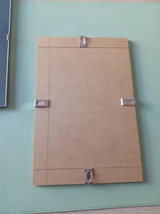 Set di 4 quadri decorativi.