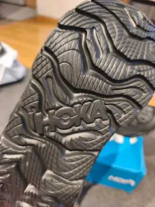 Zapatillas Hoka Chukka Negras/Grises