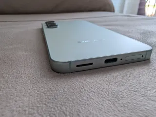 Samsung Galaxy S25 256GB Como Nuevo caja, funda