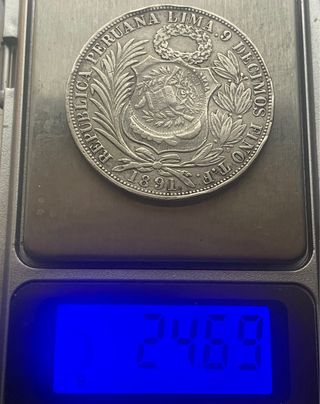 1 Sol 1891, Perú. Resello 1/2 real Guatemala 1894