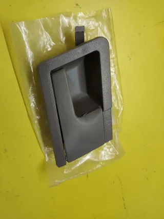 MANETA INTERIOR DERECHA VOLKSWAGEN T4 TRANSPORTER