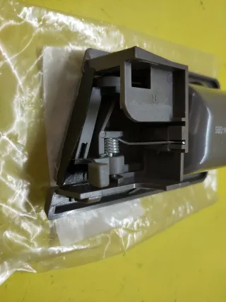 MANETA INTERIOR DERECHA VOLKSWAGEN T4 TRANSPORTER