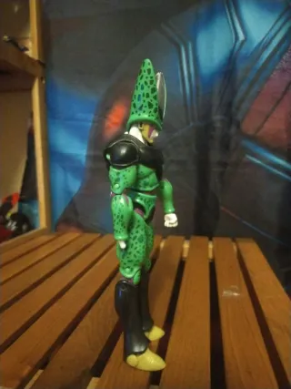 Figura Cell Dragon Ball Z