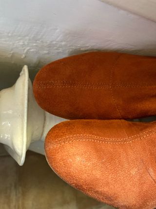 Botines de terciopelo marrón