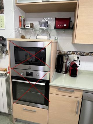 Muebles de cocina, encimera y fregadero