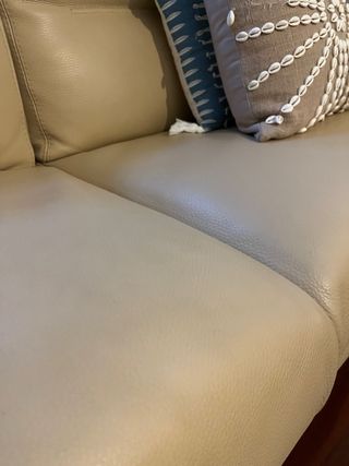 2 Sofás de Piel Beige