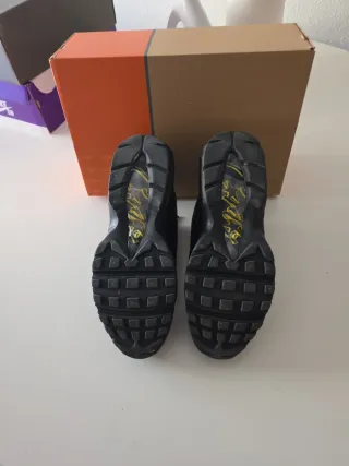 Nike Airmax 95 Corteiz Honey Black Gold