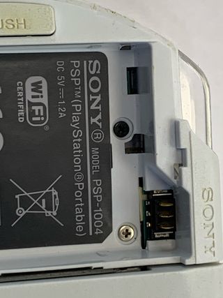 Sony PSP Blanca + Cargador