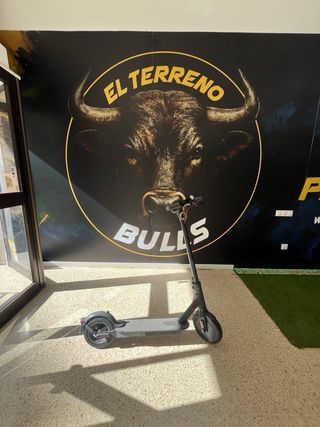 Patinete eléctrico plegable y ligero