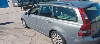 Volvo V50 2004