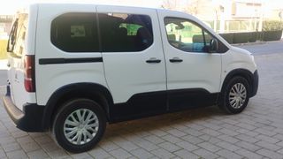 Peugeot Rifter 2021, 100CV