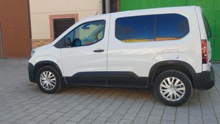 Peugeot Rifter 2021, 100CV
