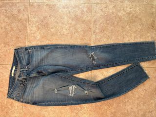 Vaqueros Levis 711 Skinny Azules Talla 27