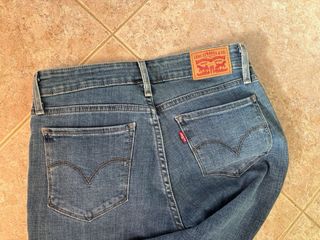 Vaqueros Levis 711 Skinny Azules Talla 27