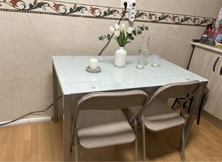 Mesa de cocina cristal y metal