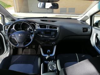 KIA Cee’d 1.4 CRDi 90CV Drive, ITV Feb 2027