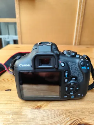 Canon EOS 2000D+18-55 (Like New 953 Shorts Only)