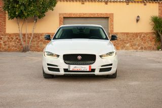 Jaguar XE 2.0 Diesel 132kW Pure Auto AWD