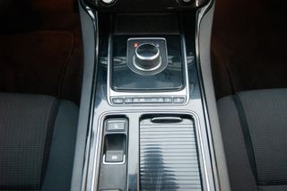 Jaguar XE 2.0 Diesel 132kW Pure Auto AWD