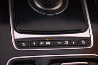 Jaguar XE 2.0 Diesel 132kW Pure Auto AWD