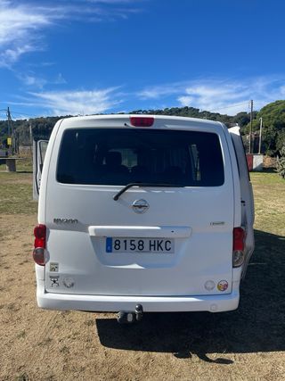 Nissan NV200 Evalia 2012 (Camper)