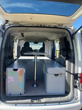 Nissan NV200 Evalia 2012 (Camper)