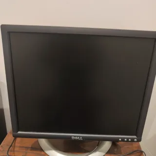 Pantalla Dell Negra + teclado + ratón