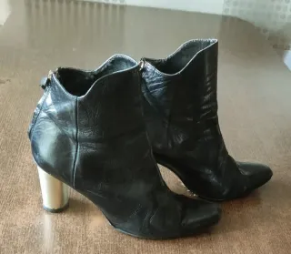 Botines Zara Talla 37.5 Tacón Metalizado