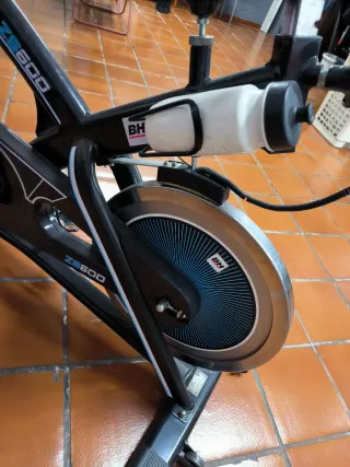 Bicicleta Spinning BH ZS600