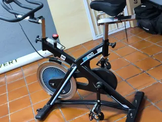 Bicicleta Spinning BH ZS600