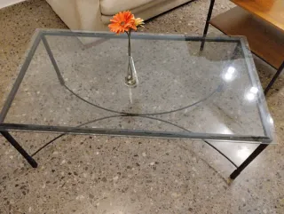 Mesa de centro cristal y metal negra