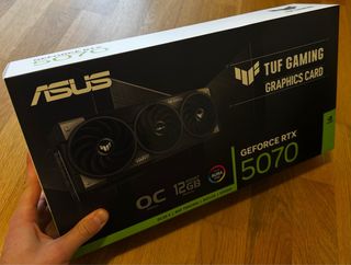ASUS TUF RTX 5070 OC 12GB Tarjeta Gráfica
