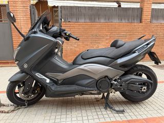 Yamaha Tmax 530 IRON MAX ABS