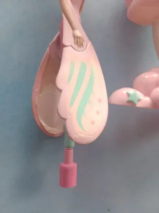 Bambola vintage con luna e nuvole