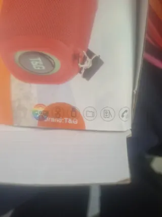 Radio USB Portátil Nueva con Caja T&G