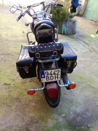 Yamaha Drag Star Negra