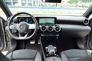 Mercedes Benz A 200d AMG Line+Navegacion+Camara