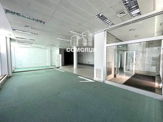 Local comercial en venta en Creu Alta en Sabadell